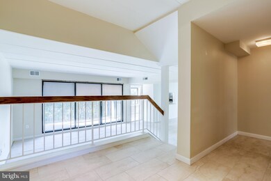 124 Roberts Ln unit 301, Alexandria, VA 22314 - photo 3