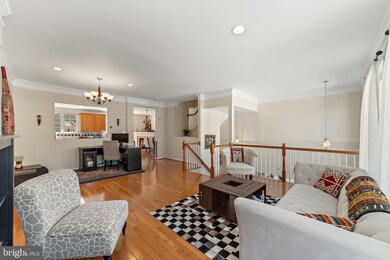 12585 Birkdale Way, Fairfax, VA 22030 - photo 5