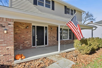 283 Apache Cir, Westerville, OH 43081 - photo 4