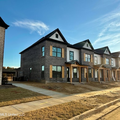 713 Bolivar Dr, Hernando, MS 38651 - photo 2