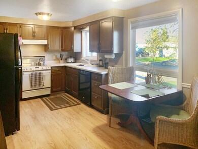 Dining Area / Kitchen