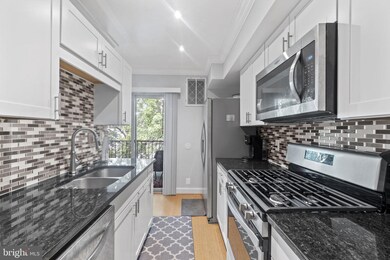 2304 Greenery Ln unit 30215, Silver Spring, MD 20906 - photo 7