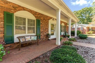 310 Montgomery Dr, Statesville, NC 28625 - photo 4