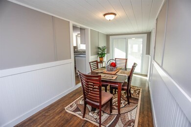 853 S Beech St, Manchester, NH 03103 - photo 4