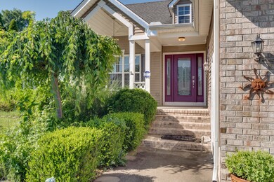 200 Jordan Ave, Shelbyville, TN 37160 - photo 4