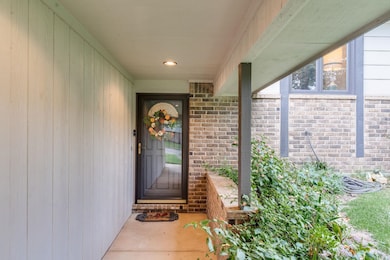 8418 W 19th St N, Wichita, KS 67212 - photo 4