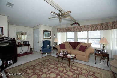 842 Periwinkle Cir, Sebastian, FL 32976 - photo 2