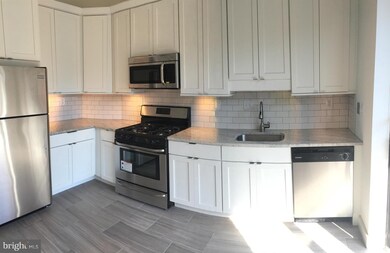 1948 Calvert St NW unit 2, Washington, DC 20009 - photo 2