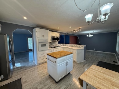 Kitchen (3)