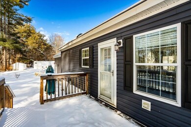 19 Ridgefield Dr, Nashua, NH 03062 - photo 6