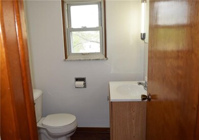 1316 Farragut St, Conway, PA 15027 - photo 7