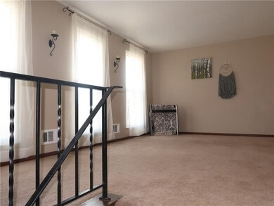 Nice room sizes and Floor Plan!