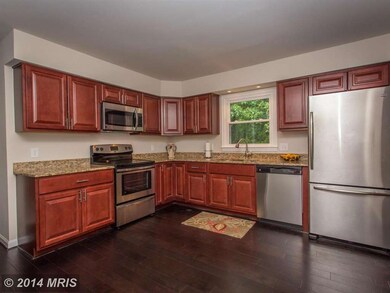 111 Leisure St, Stafford, VA 22556 - photo 4