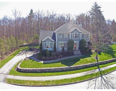 30 Oxbow Cir, North Andover, MA 01845 - photo 2