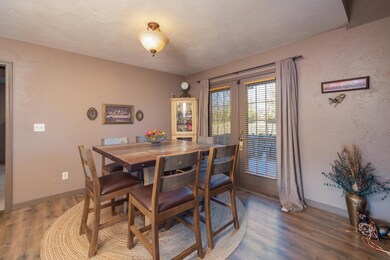 940 S Old Riverdale Rd, Nixa, MO 65714 - photo 7