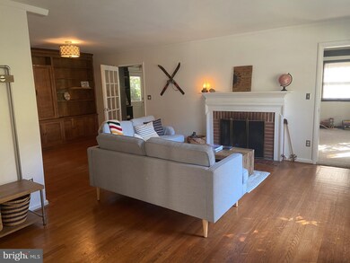 3023 Crest Ave, Cheverly, MD 20785 - photo 3