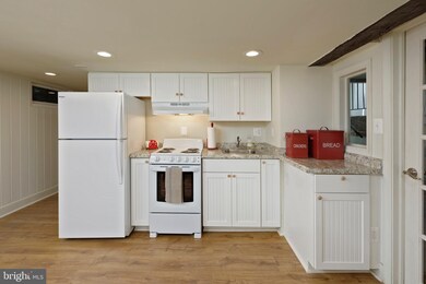 2 E Federal St unit 100, Middleburg, VA 20117 - photo 5