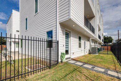 4804 Gano St unit C, Houston, TX 77009 - photo 2