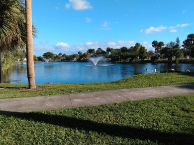 Sabal Pointe Apartments unit 1090, Palm Springs, FL 33461 - photo 5