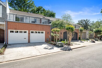 61 Legend Ln, Houston, TX 77024 - photo 2