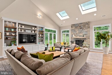 6712 Vendome Terrace, Bethesda, MD 20817 - photo 7