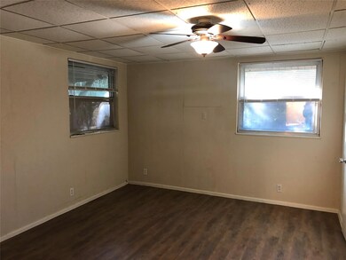 4431 Somerville Ave, Dallas, TX 75206 - photo 5