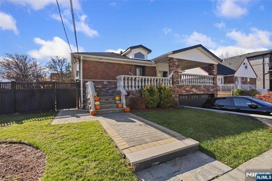 202 Knox Ave unit G, Cliffside Park, NJ 07010 - photo 2