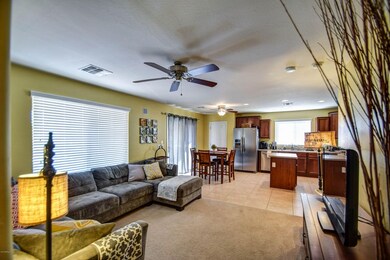 family room 3
