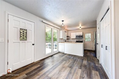 27 Grisham Dr, Bella Vista, AR 72715 - photo 4