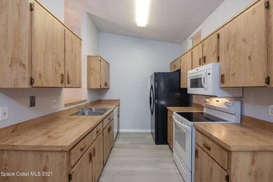 330 S Orlando Ave unit 4B, Cocoa Beach, FL 32931 - photo 7