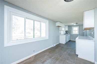 607 Cummins Rd, Des Moines, IA 50315 - photo 6