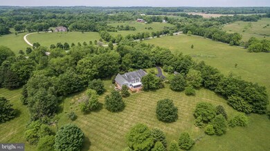 6154 Shepherdstown, Shepherdstown, WV 25443 - photo 4