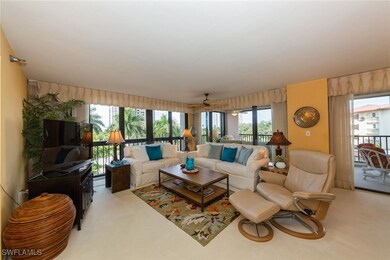 Chateaumere unit 204, Naples, FL 34108 - photo 2