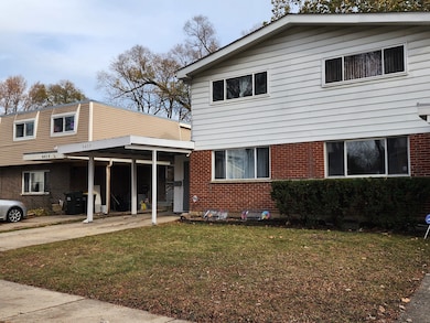 9407 Ironwood Ln, Des Plaines, IL 60016 - photo 3