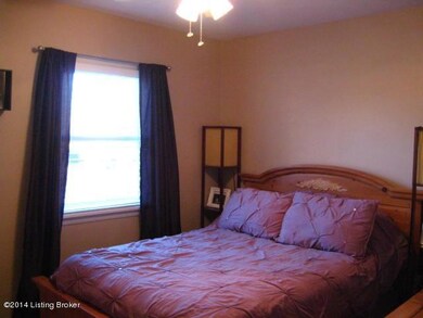 9412 Plumwood Rd, Louisville, KY 40291 - photo 6