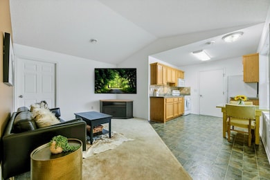 1065 Blackbird Trail SW unit 8, Hutchinson, MN 55350 - photo 7