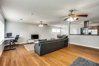 1326 Candlelight Ln, Houston, TX 77018 - photo 3