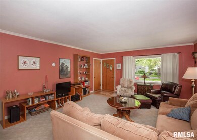 1115 Grand Ct, Davenport, IA 52803 - photo 3