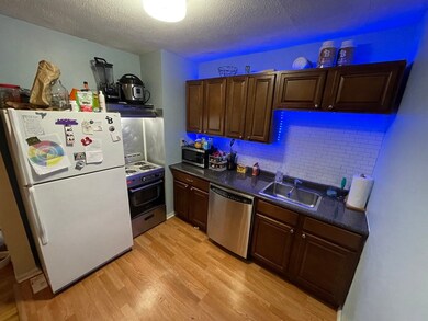 8 Kittredge St unit 15, Roslindale, MA 02131 - photo 4