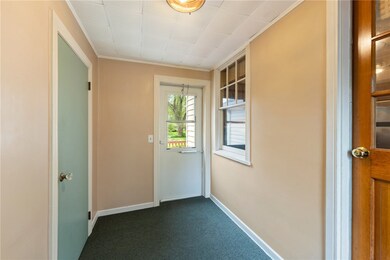 327 State St, Bristol, RI 02809 - photo 6