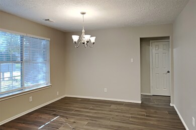 5409 Balmorhea Dr, Pearland, TX 77584 - photo 7