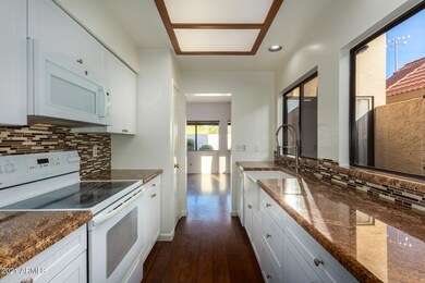 855 N Kenneth Place, Chandler, AZ 85226 - photo 3