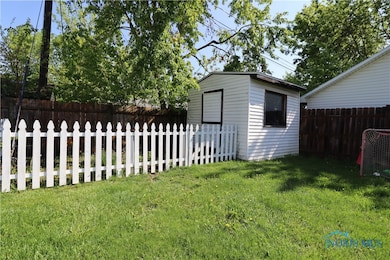 Storage shed