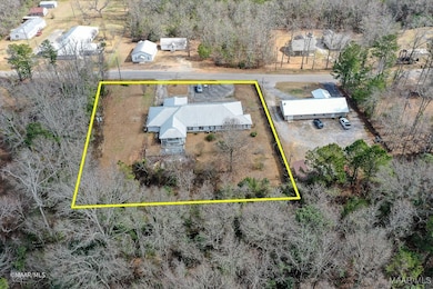 930 W 3rd St S, Thomasville, AL 36784 - photo 4