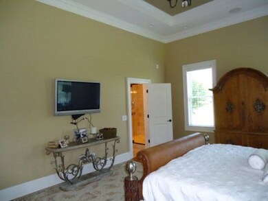 641 N Rivoli Farms Dr unit 24, Macon, GA 31210 - photo 3