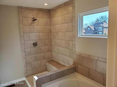 610 Highland Ridge Ct, Mount Washington, KY 40047 - photo 6