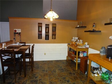 819 E Fleetwood Dr, Greensburg, IN 47240 - photo 4