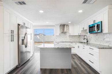 4539 W Minnehaha St, Tampa, FL 33614 - photo 7