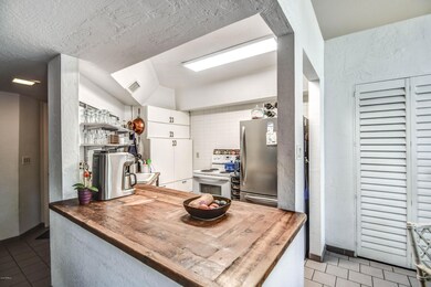 4328 N 36th St unit 10, Phoenix, AZ 85018 - photo 5