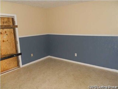 1433 Fisher Ln, Mount Washington, KY 40047 - photo 4